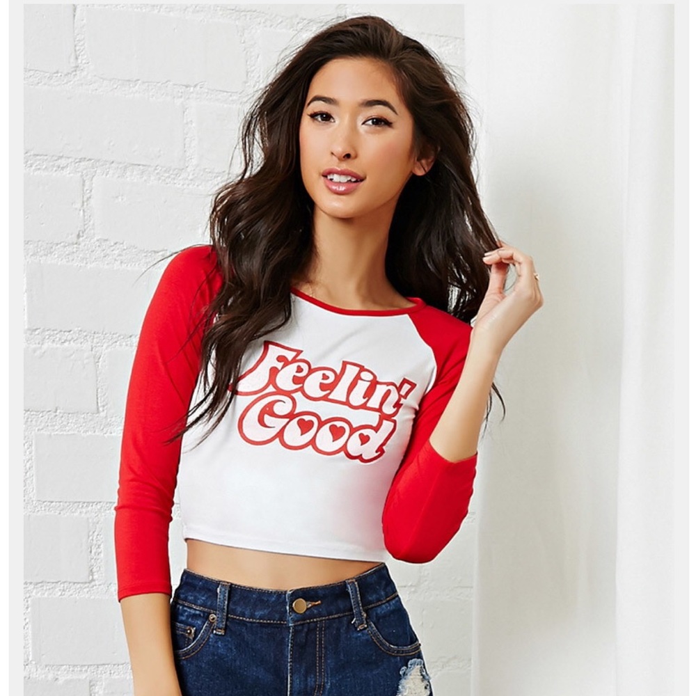 “Feelin’ Good” Graphic Croptop Tee Forever 21